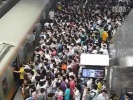 Самое страшное метро в мире. Пекин час пик.
