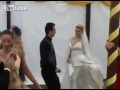 Пьяная девушка испортила свадьбу