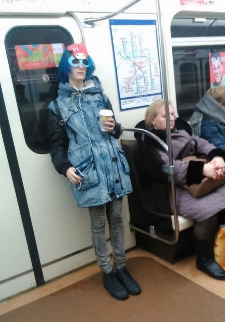 чудики в метро (4).jpg