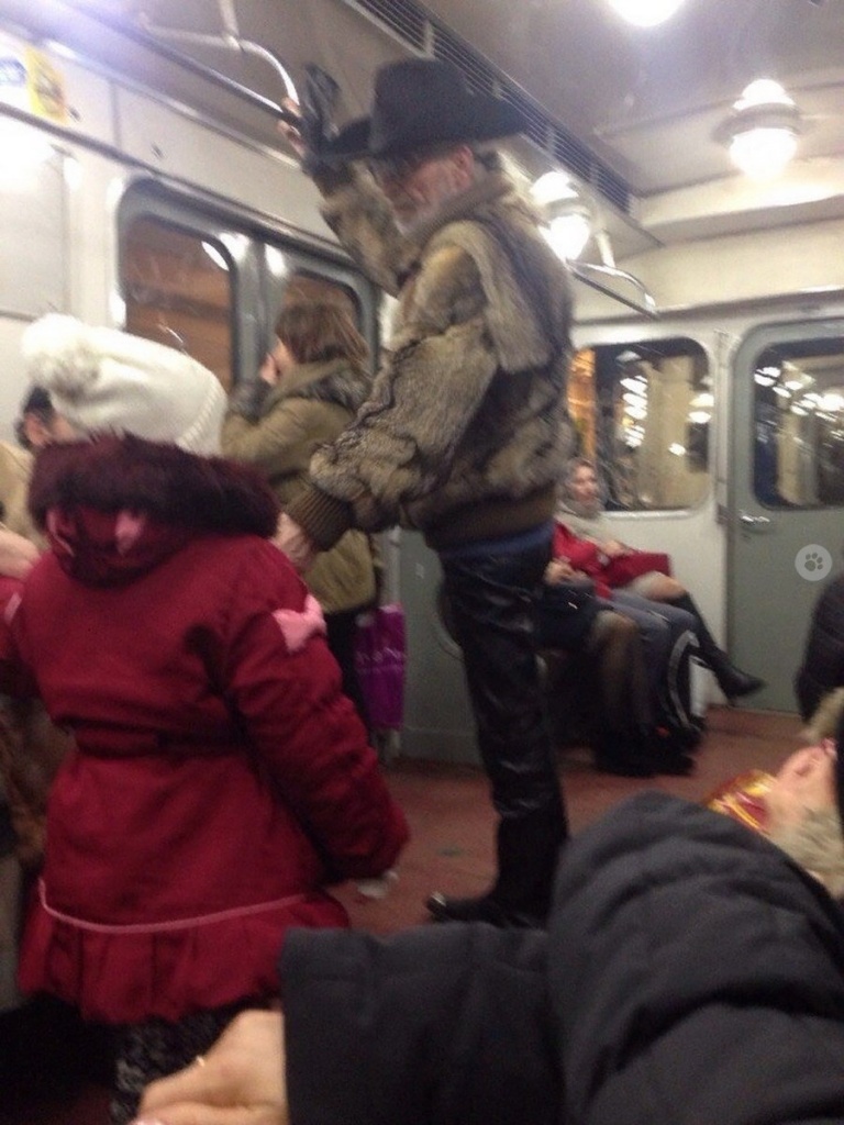 чудики в метро (29).jpg